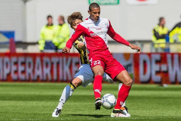 罗尔弗与巴 罗尔弗与巴