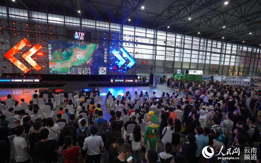 传球到波普 传球到波普