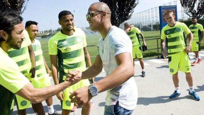 再度展示中 再度展示中