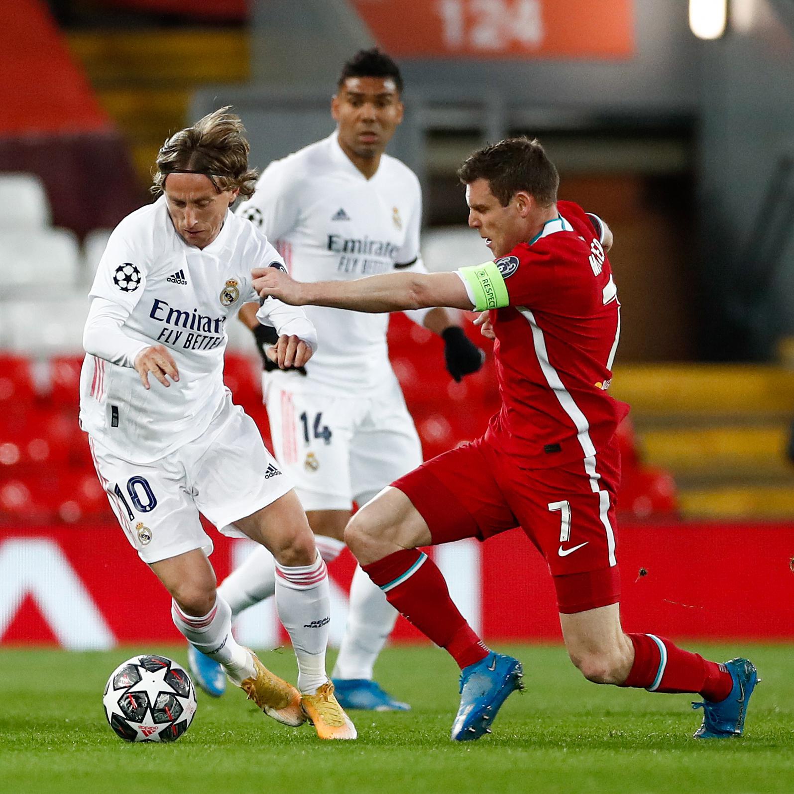 持球高位 持球高位